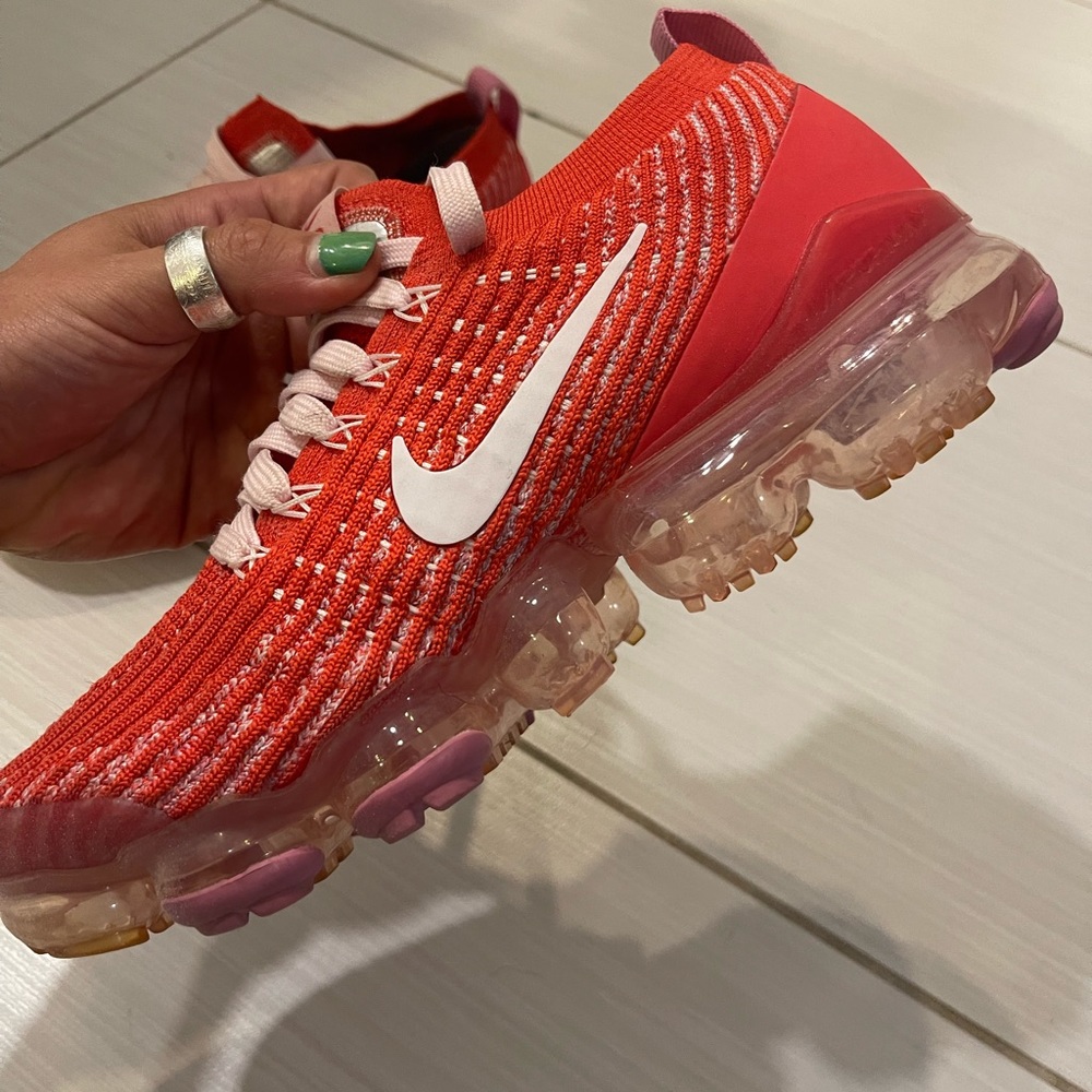 Nike Vapor Max Flykit 3 Womens 7 Red